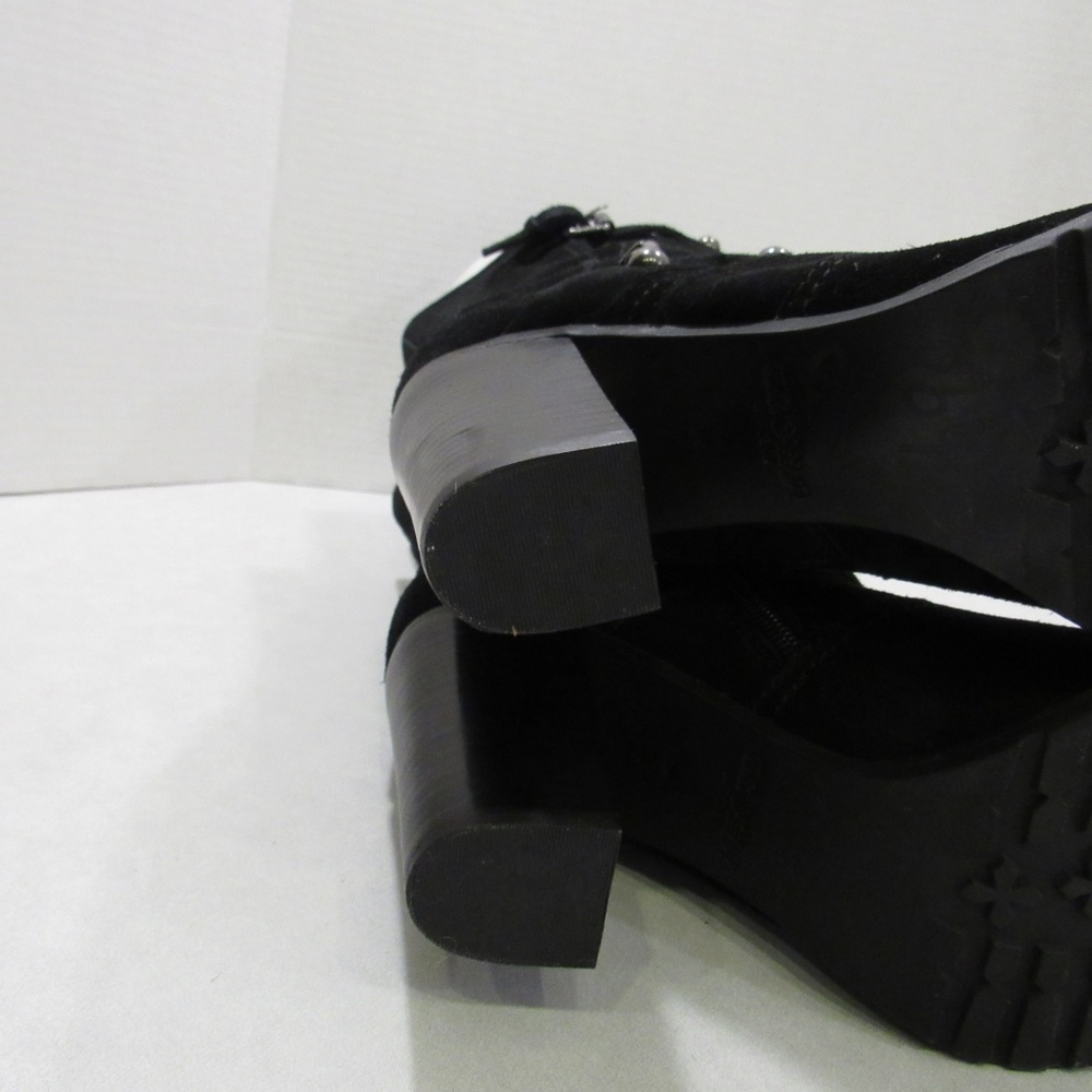 Crown Vintage Hadley Black Suede Boots - Picture 8 of 8
